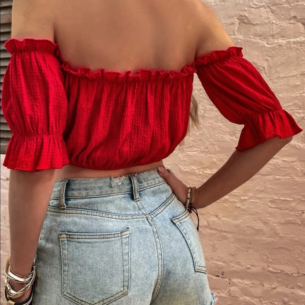 Off the shoulder frilled blouse - Picture 3 of 8